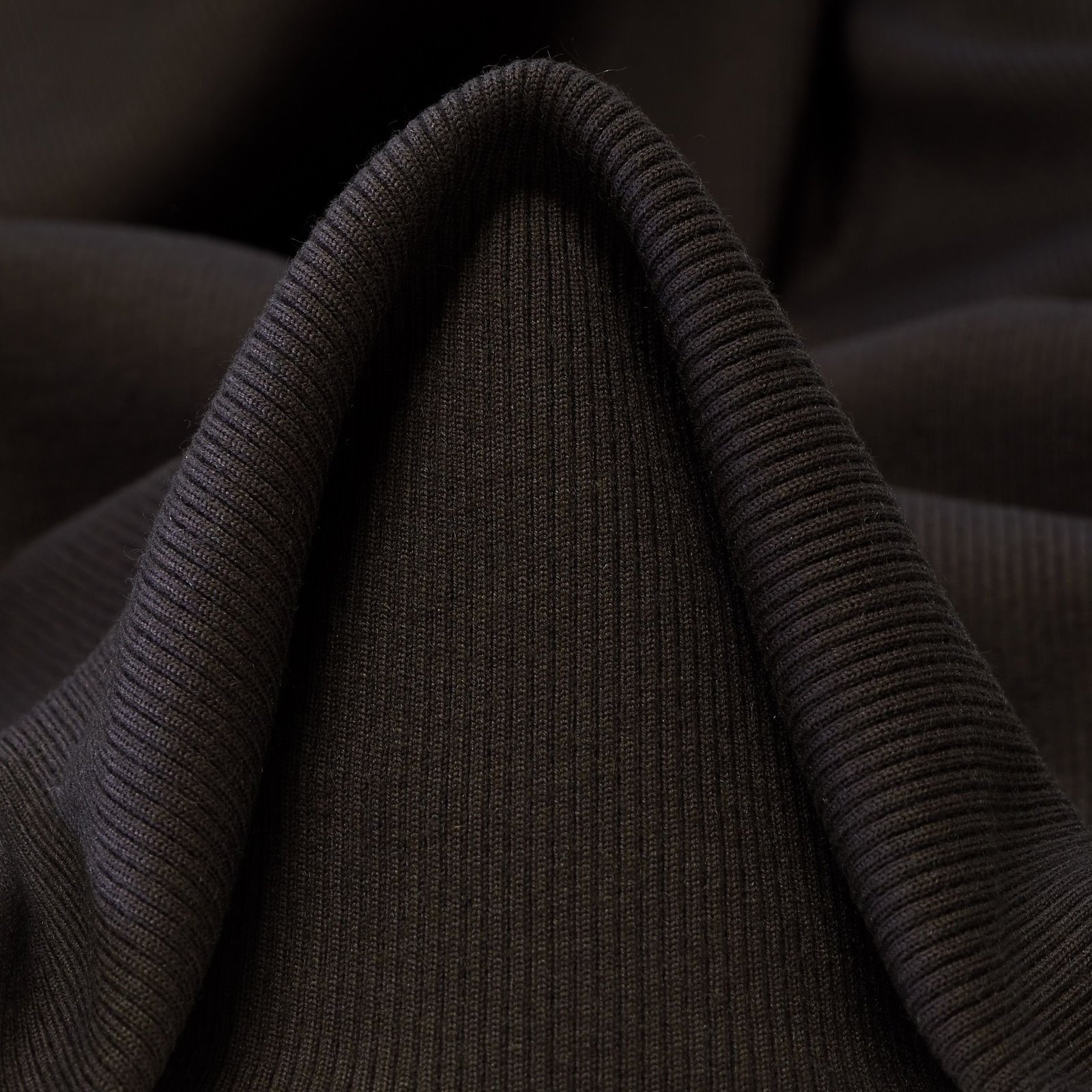 OVERSIZED DROP SHOULDER T-SHIRT – CHOCOLATE BROWN - Image 2