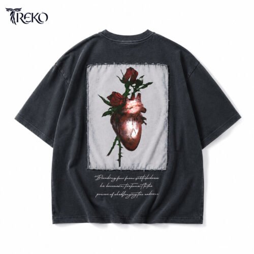 HEART OF DEFIANCE PATCH TEE CHARCOAL GRAY