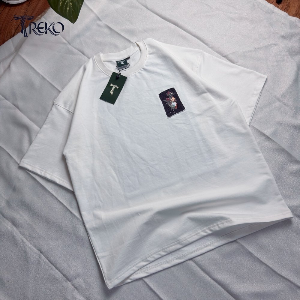 HEART OF DEFIANCE PATCH TEE WHITE - Image 4