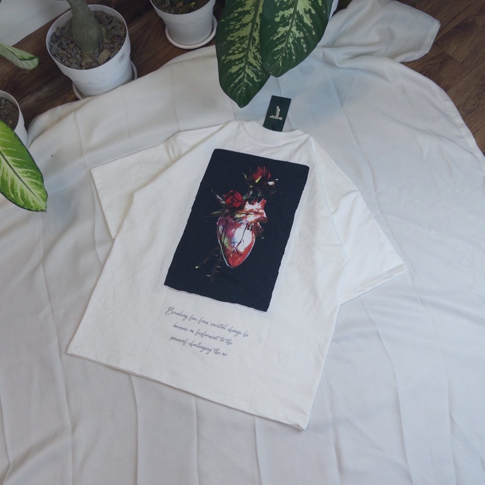 HEART OF DEFIANCE PATCH TEE WHITE - Image 2